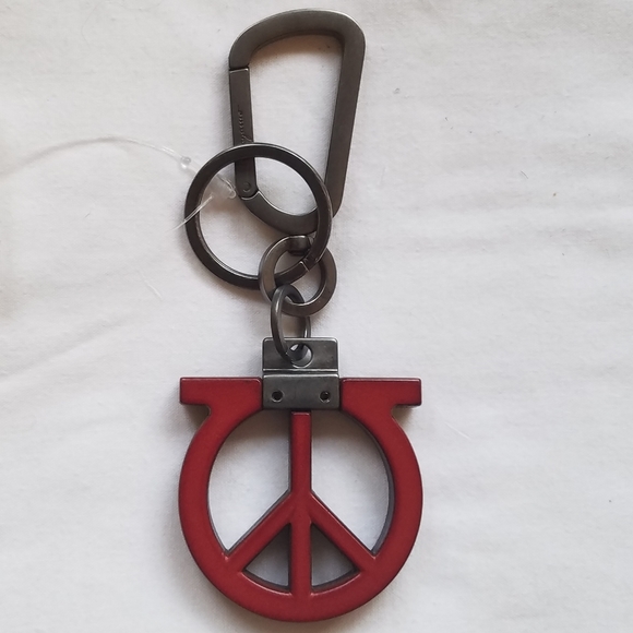 SALVATORE FERRAGAMO Peace Keychain - Picture 3 of 7